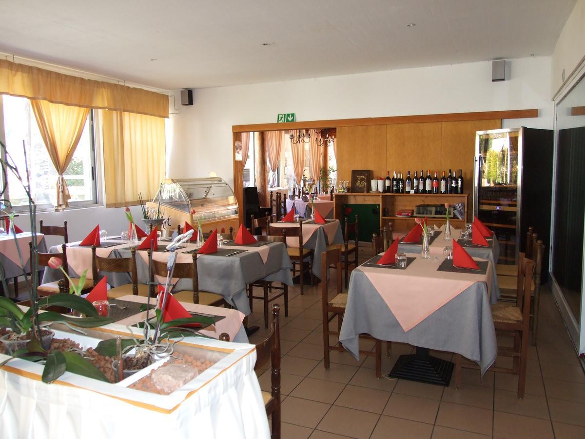 Hotel Osteria Rubino Acquarossa Exteriör bild
