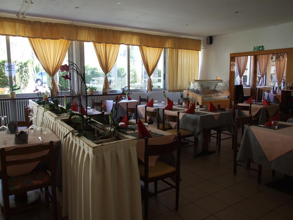 Hotel Osteria Rubino Acquarossa Exteriör bild